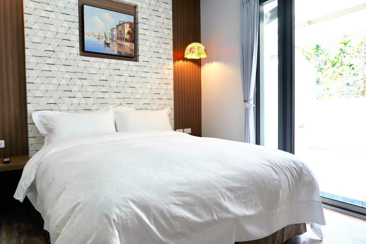 Mtny Hotel Чжушань Экстерьер фото